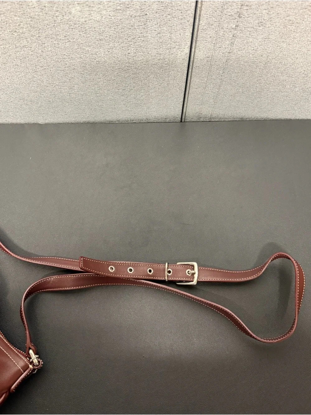 Coach Soho Buckle Shoulder Bag Red Brown Leather Y2K F1048-7540 - Picture 6 of 13